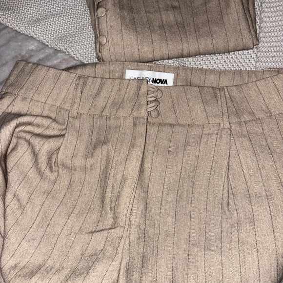 Beige Pinstripe office set - Picture 8 of 9